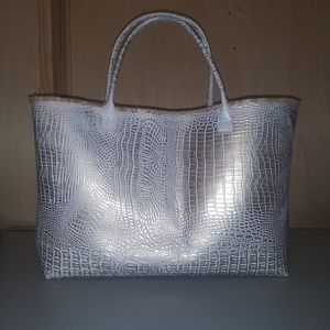 NEW PURSE/HANDBAGS. HANDMADE TO ORDER